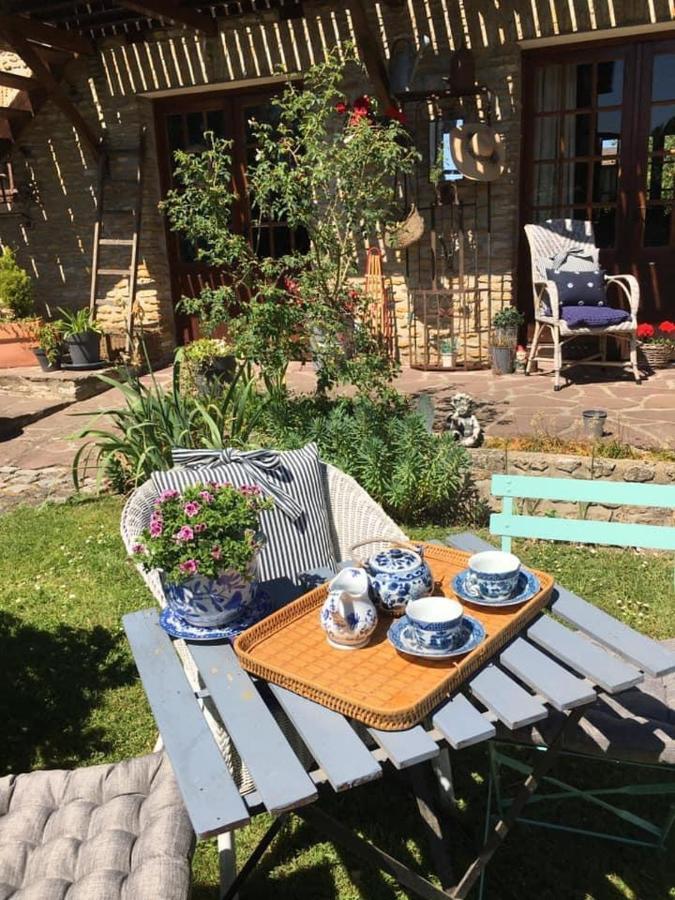 Au Fil De L'Eau & Gite "Le Jardin Du Moulin" Fourges Екстериор снимка